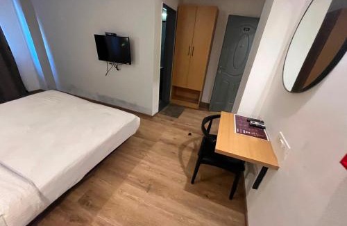 Hadapsar Hotel | Palette Season Mall Formerly Tupe Capital