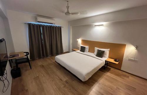 Hadapsar Hotel | Palette Season Mall Formerly Tupe Capital