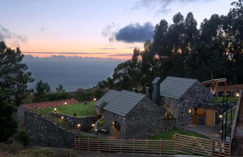 Calheta Chalet De Esquí | Palheiros do Serrado by Real Vision