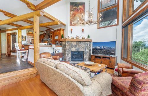Mountain Village Villa | Palisade at Pine Meadows by Exceptional Stays