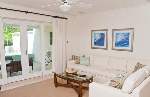 Enterprise Apartamento | A poca distancia de Enterprise Beach, magníficas vistas al sol, piscina privada, WIFI gratuito