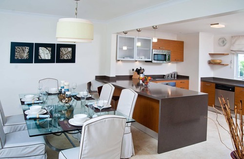 Enterprise Apartamento | A poca distancia de Enterprise Beach, magníficas vistas al sol, piscina privada, WIFI gratuito