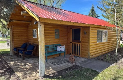 Irwin Cabina | Palisades Cabin #2
