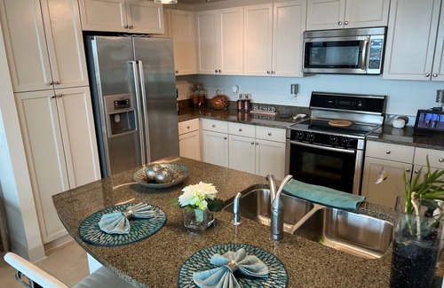 Galveston Condominio | Palisades Palms 11th Floor Upscale 2 Bedroom Unit with Bay Views