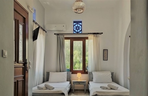 Tinos Town Apartamento | Pallada Rooms