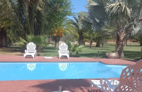Ghanzi Hotel | Palm Afrique Lodge Botswana