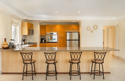 Marine Gardens Condominio | Palm Beach 410, Beachfront, Hastings, Christ Church, , Barbados