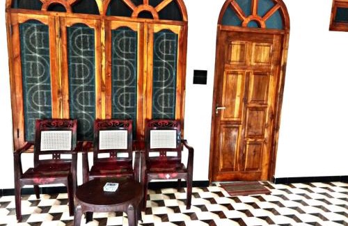 Uppuveli Complejo | Palm Beach Resort by Yosha Guest