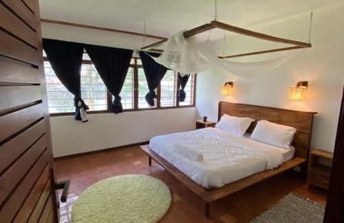 Muyenga Casa | Palm boulevard