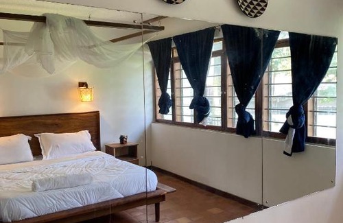 Muyenga Casa | Palm boulevard