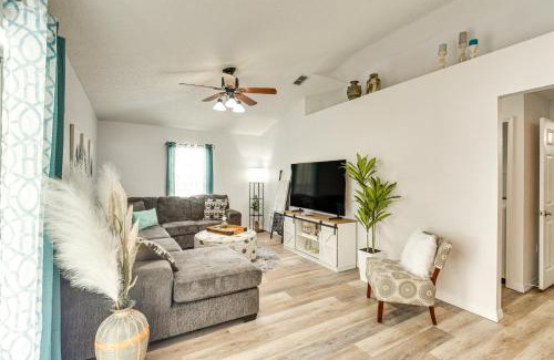 Palm Coast Casa | Palm Coast Comfort Family Home with Lanai, Big Yard