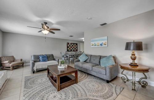 Palm Harbor Casa | Palm Coast Paradise - Firepit Beach 5BR