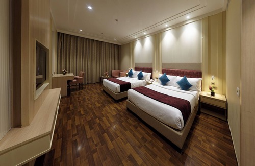 Delhi Hotel | Palm Green Hotel and Resorts