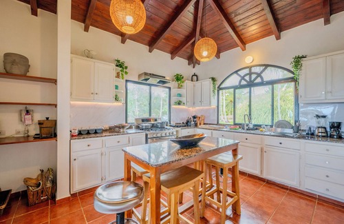 Las Galeras Villa | PALM HOUSE LUXURY VILLA - OCEAN FRONT PARADISE
