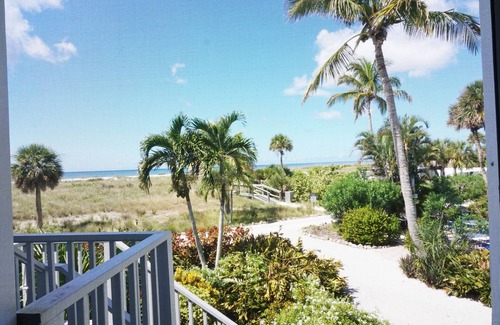 Palm Island Casa | Palm Island 2 Bedroom Superior Villa by RedAwning