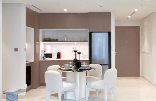 Madinat Zayed Apartamento | Palm Jumeirah 1BR - Beach, Pool & Atlantis Views