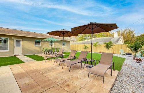 South Pinellas Community Council Casa | Palm Oasis-Serene Backyard Private Poolside