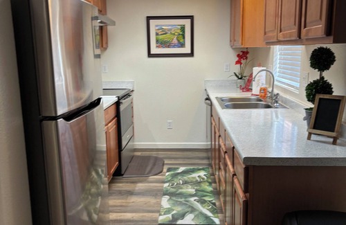 Lemoore Casa | Palm Oasis