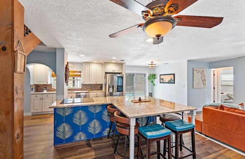 Florida North Atlantic Coast Casa | Palm Paradise Retreat