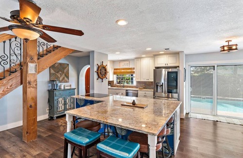 Florida North Atlantic Coast Casa | Palm Paradise Retreat