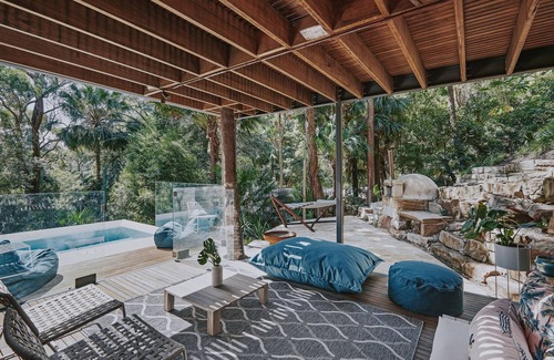 Church Point Casa | Palm Pavilion: architectural rainforest retreat