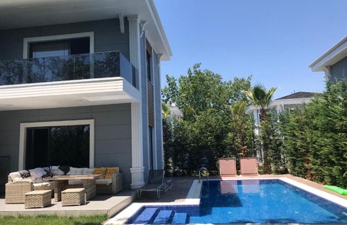 Sapanca Villa | PALM RESORT
