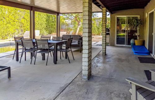 Racquet Club South Casa | Palm Springs Modern Home Permit# 3972