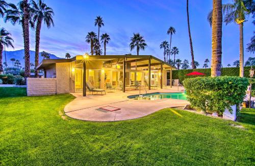 Palm Springs Casa | Palm Springs Oasis with Pool and Golf Course Views!