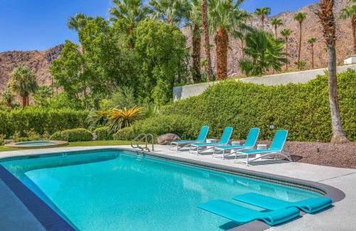 Vista Las Palmas Casa | Palm Springs Style Permit# 2875