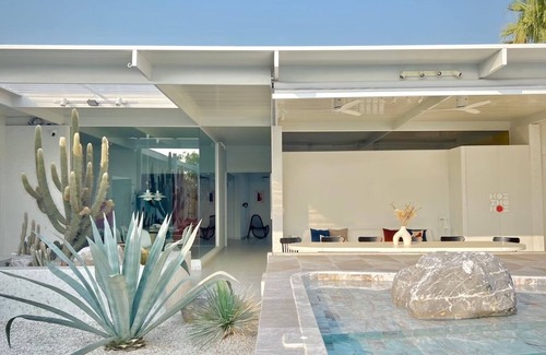 Pak Nam Pran Villa | Palm Springs Villa Pranburi
