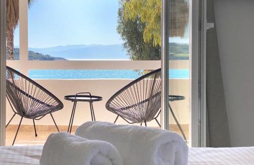 Kilada Apartamento | Palm Suite Blue