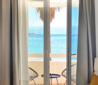 Kilada Apartamento | Palm Suite Yellow