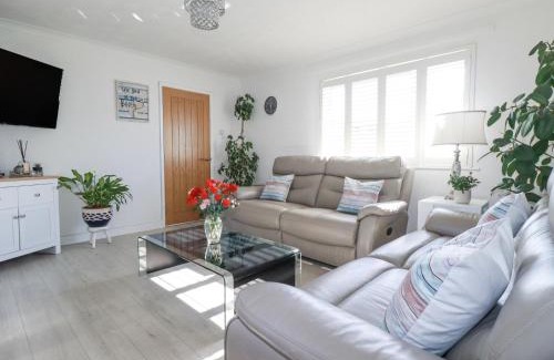 Holywell Casa | Palm View