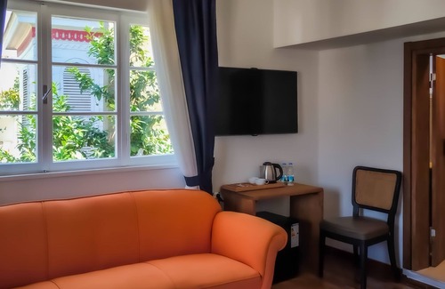 Adalar Cama Y Desayuno | Palm Villa