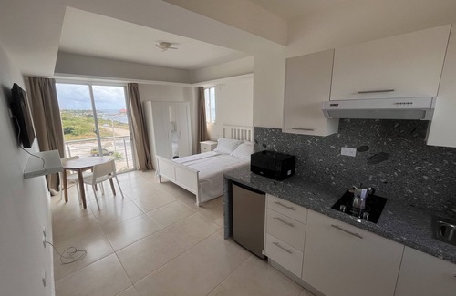 Residencial ROMANA Hotel | Palmares Suites