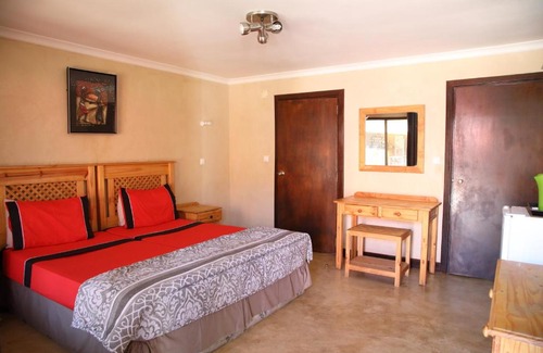 Maputo Complejo | Palmeiras Guest House Matola