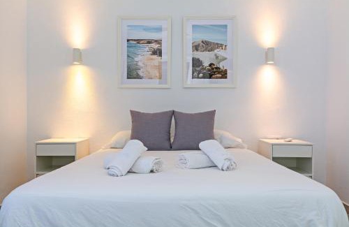 Costa Teguise Apartamento | Palmeras Apt - Pool & Terrace - next to Beach