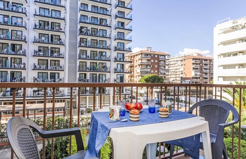 Blanes Apartamento | Palmeras by Interhome