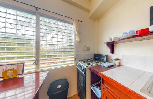 Cayo Corker Hotel | Palmetto#1 @ Island Cabanas