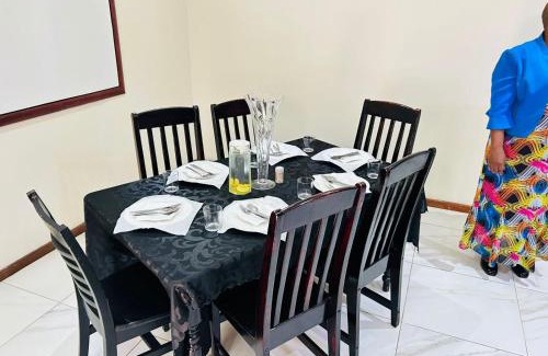 Mahikeng Casa | Palmetto guesthouse