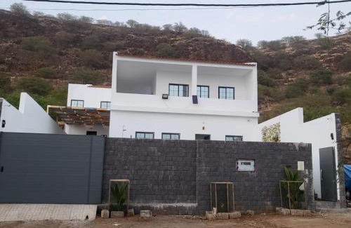 Cidade Velha Casa | Palmira House
