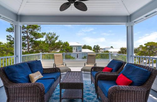 Seacrest Beach Casa | Palms and Pines