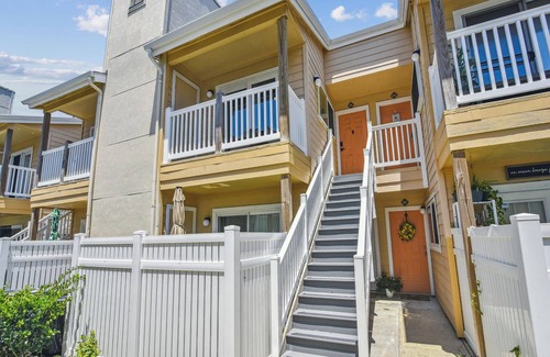 Galveston Condominio | Palms at Cove View 806 - Bougie Beach Bungalow