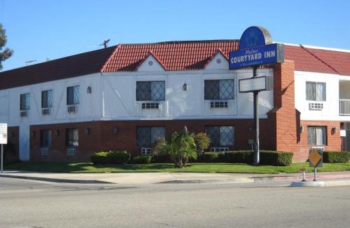 Westminster Hotel | Palms Courtyard Inn
