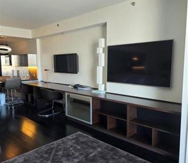 Las Vegas Apartamento | Palms Place Hotel Mountain View with Open Balcony