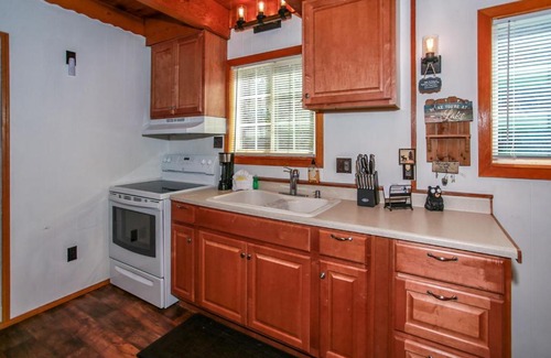 Sugarloaf Casa | Palms To Pines-1877 by Big Bear Vacations
