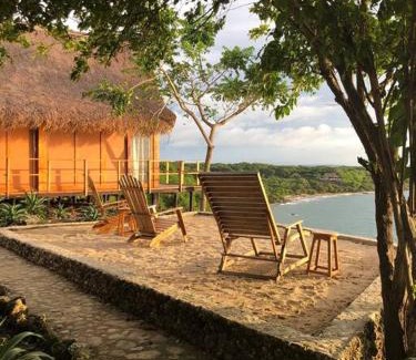 Tierra Bomba Island Casa | Pamaduih - Suite Above the Sea