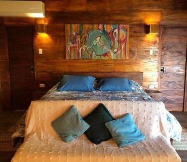 Tierra Bomba Island Casa | Pamaduih - Suite Above the Sea