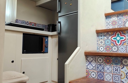 Castellammare Vucciria Alquiler De Eote | Panaby - House Boat PalermoHouseboat Palermo