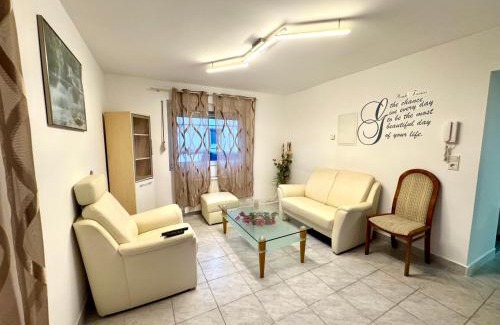 Bad Hersfeld Apartamento | Panda1 Charmante, möblierte Ferienwohnung im Panda-Stil